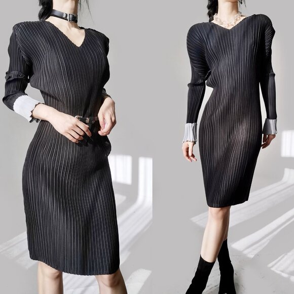 Issey Miyake Charcoal and White Long Sleeve Dress - Picture 9 of 9